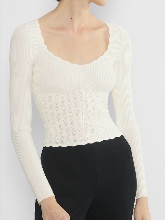 Wilfred Tops - Wilfred Soloist Sweater Light Birch size Medium Aritzia
